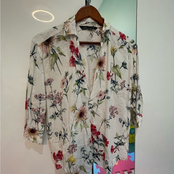 Zara shirt - Picture 2 of 3